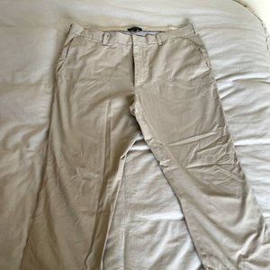 Banana Republic Aiden Chino Pant
